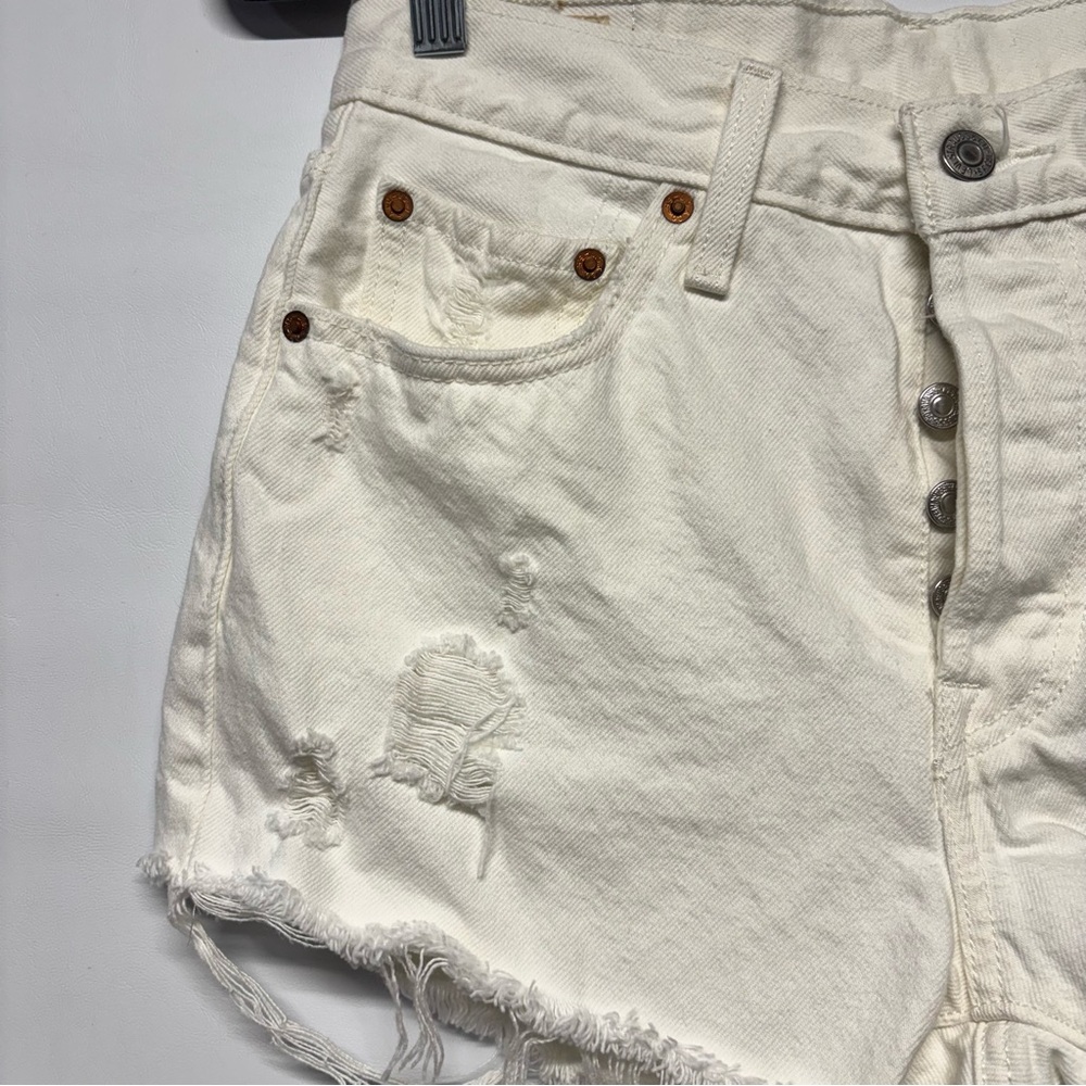 ✨Levi's Premium 501 Jean Shorts Size 27 - Picture 4 of 12